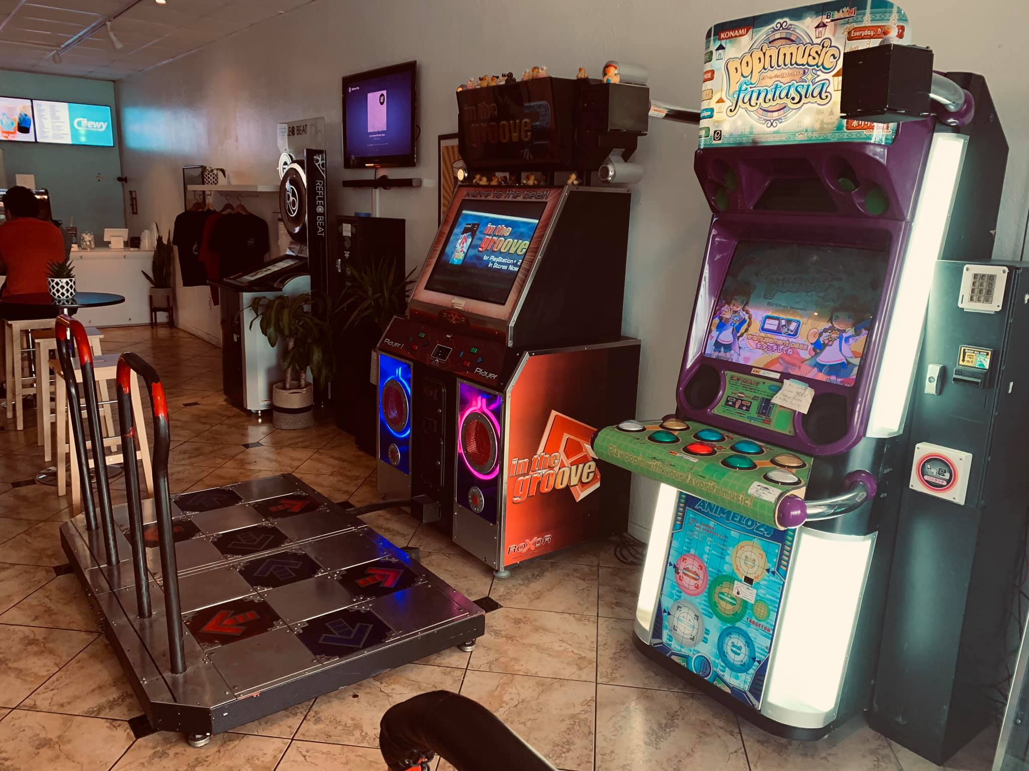 REFLEC BEAT / ITG / pop'n - Arcade Locations - Picture Gallery - ZIv