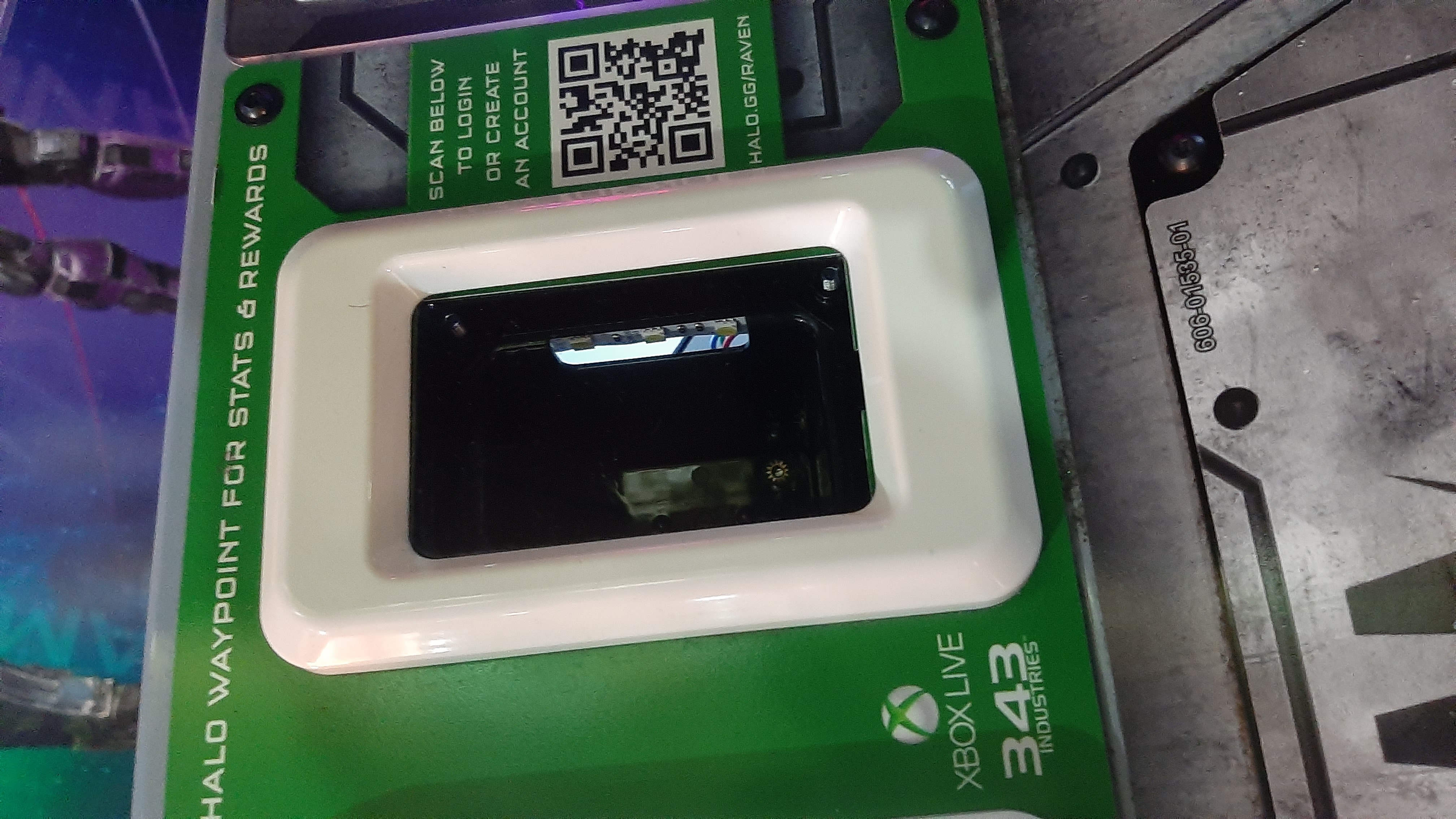 Halo QR code reader