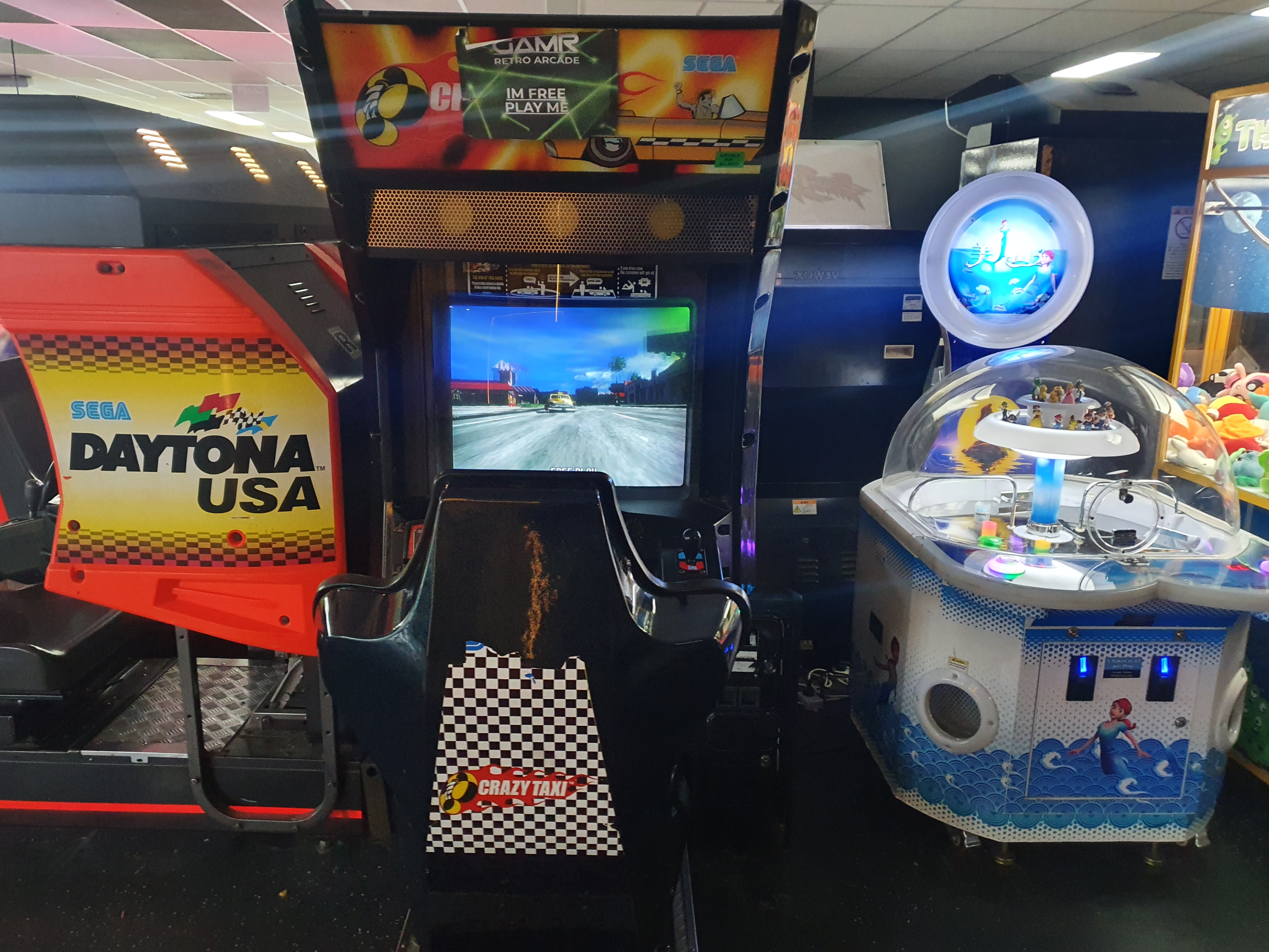 Crazy Taxi Driving Arcade Game Rental - Video Amusement Event Party