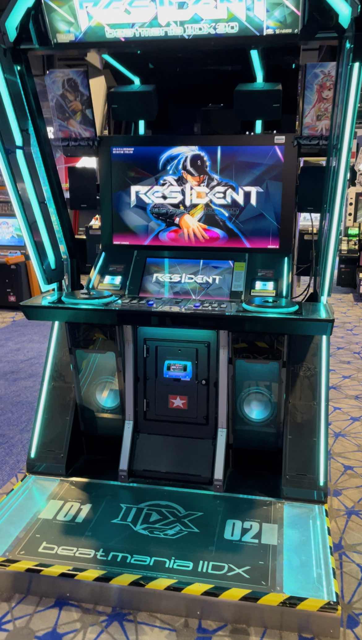 IIDX Lightning model - Arcade Locations - Picture Gallery - ZIv IIDX Lightning model - Arcade Locations - Picture Gallery - ZIv