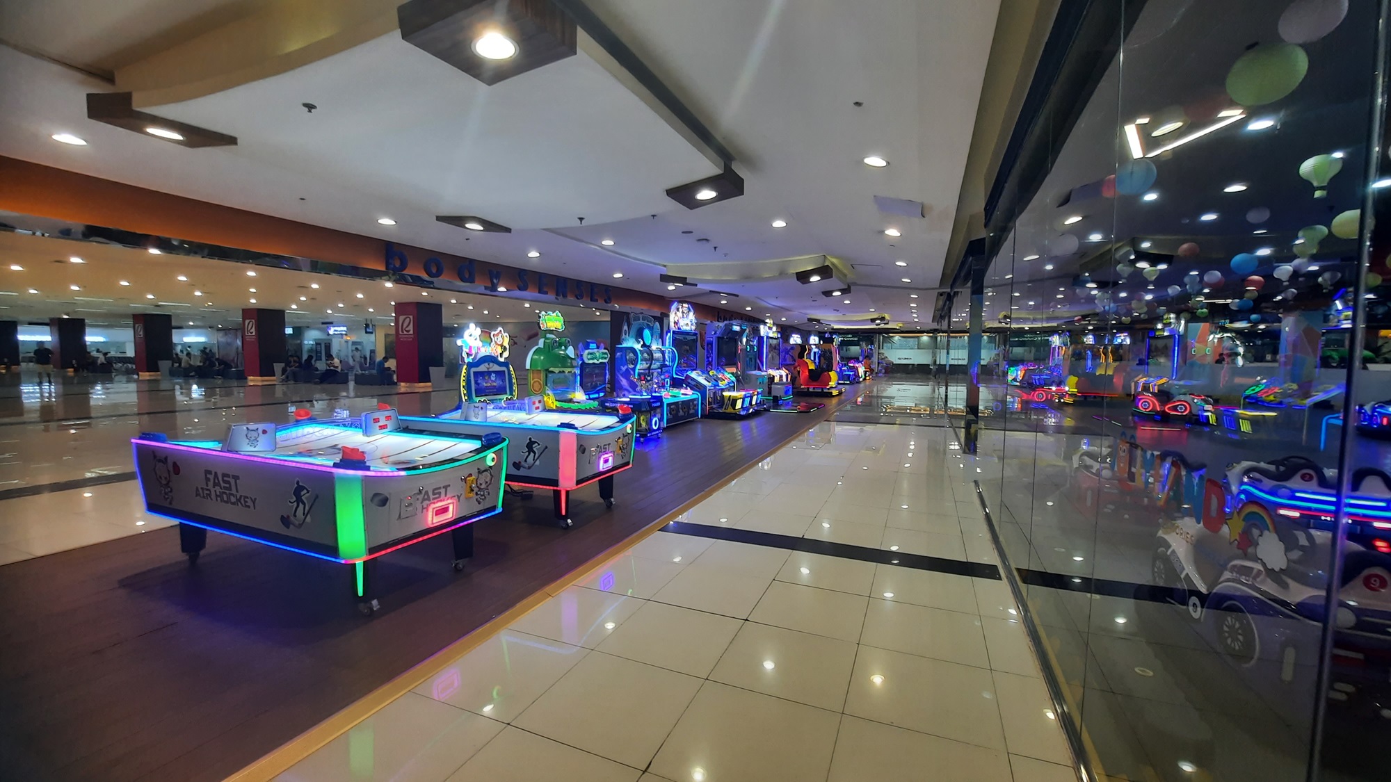 Jollyland Robinsons Metro East - Assorted Games Right Side (October 2025)