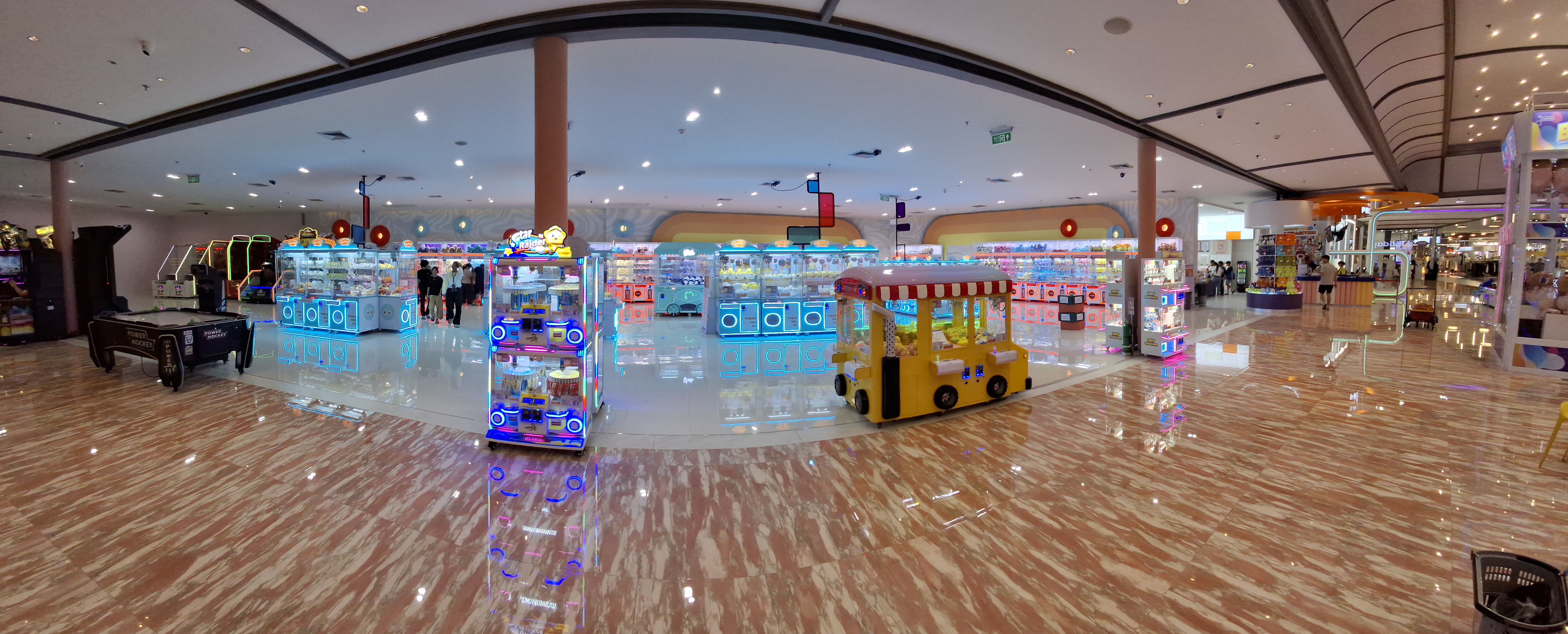 Panorama Claw Machine