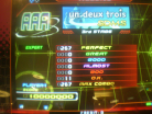 Un Deus Trois