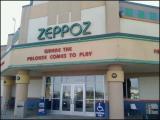 Zeppos Entrance