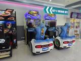 Cruis'n Blast cab